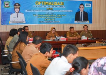 dr Susanti Tegaskan Evaluasi Kinerja Bukan untuk Cari Kesalahan